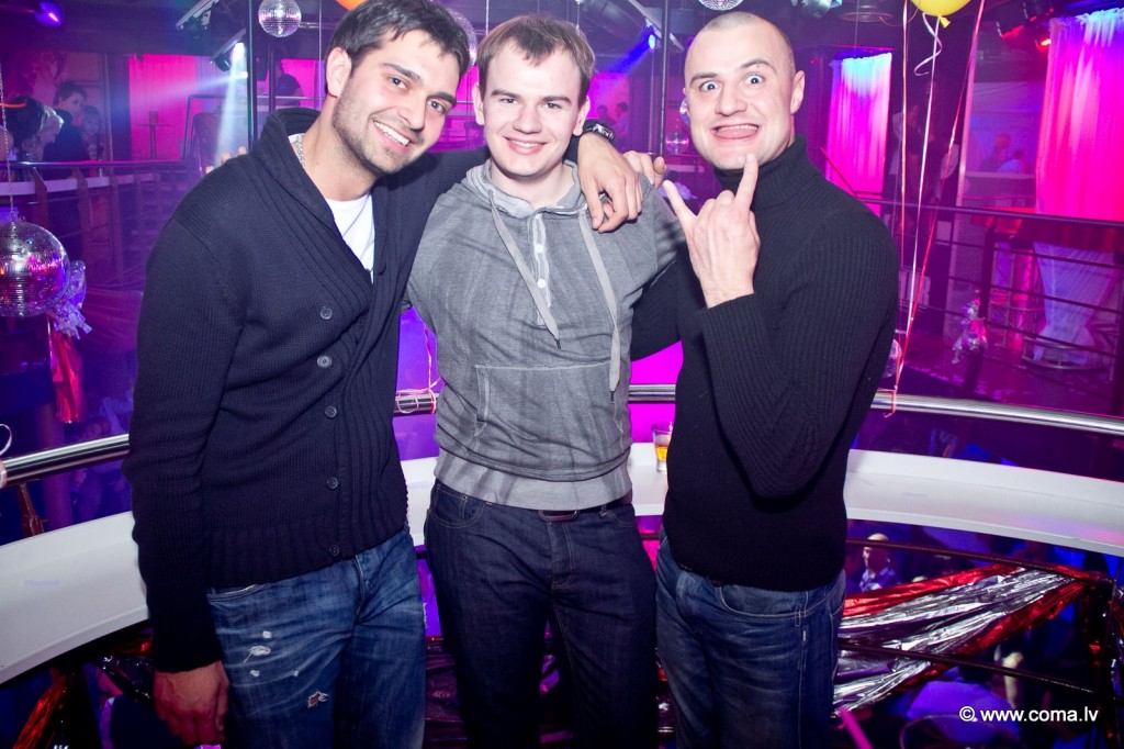 Photoreport: DJ Peter and DJ Fan at The Club, Riga on 29.04.2011 12