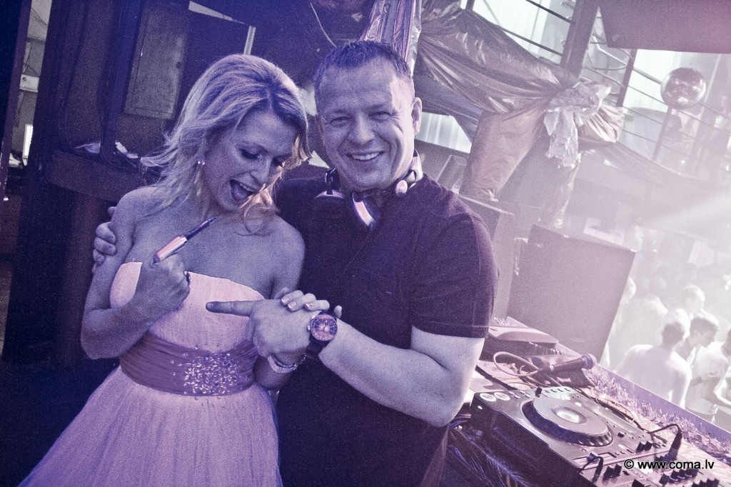 Photoreport: DJ Peter and DJ Fan at The Club, Riga on 29.04.2011 28
