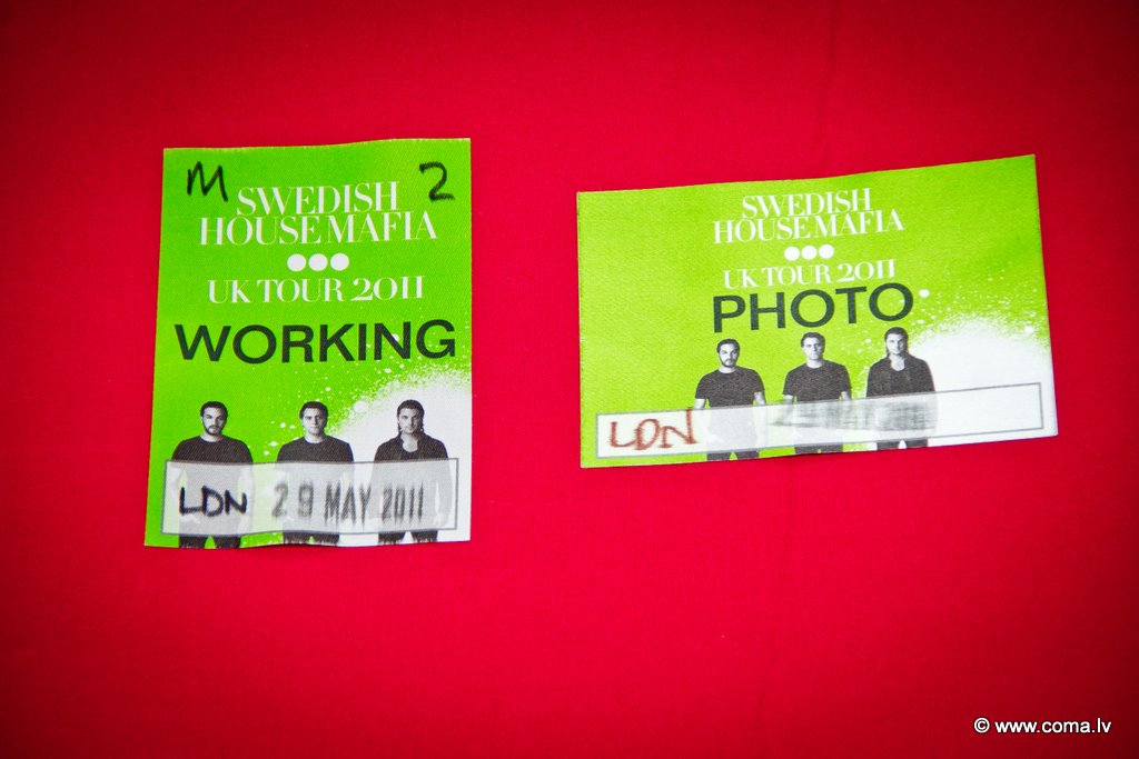 Photoreport: Swedish House Mafia UK Tour 2011, London — Backstage 71